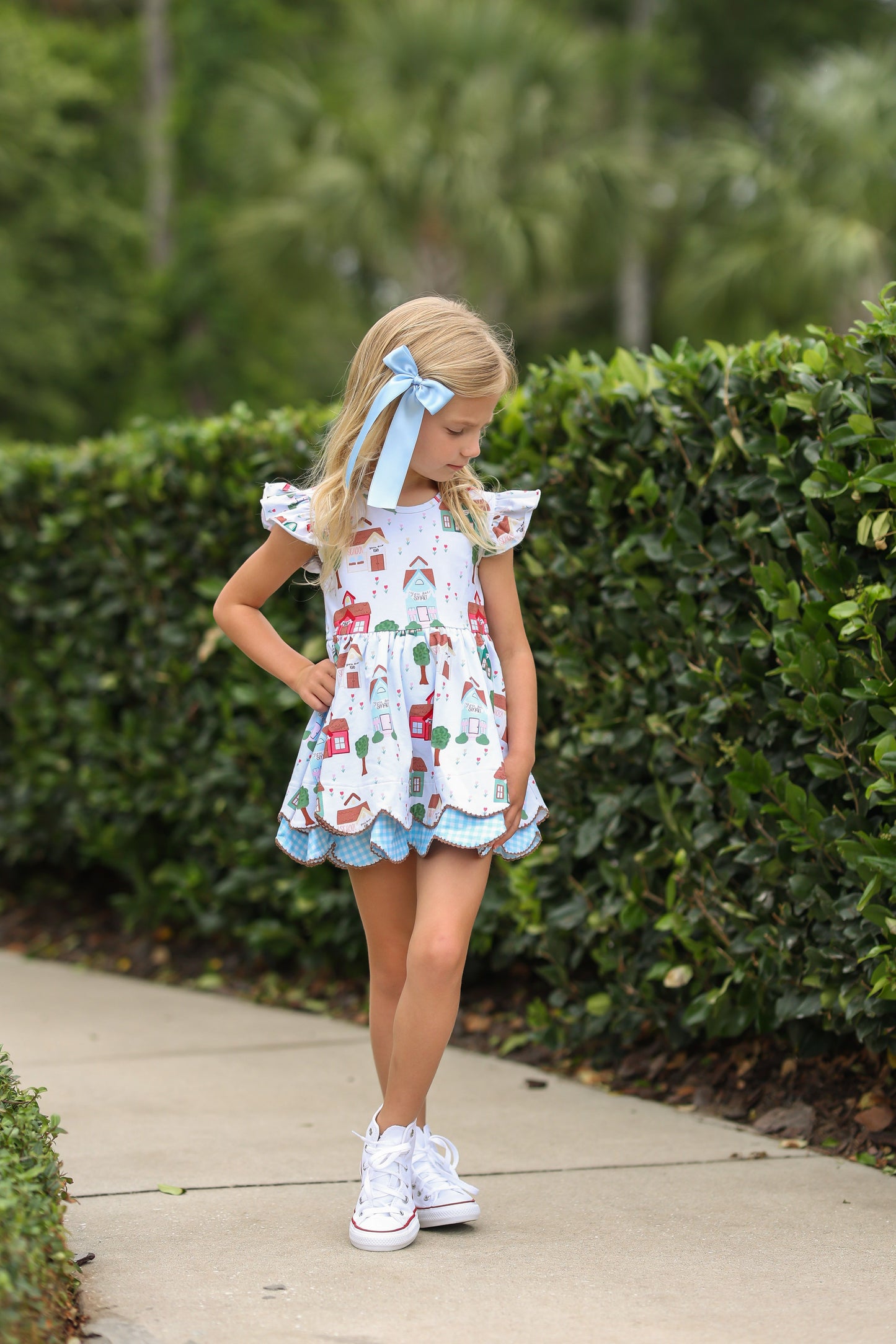 Schoolhouse Charm Charlotte (RTS)