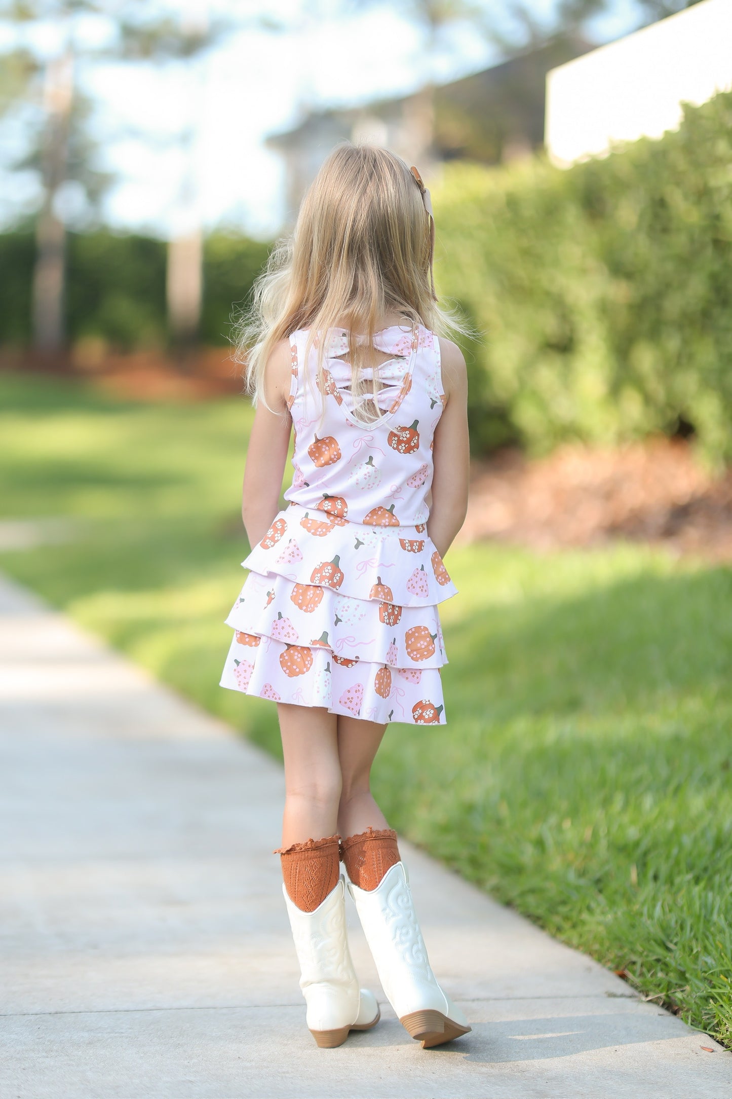 Pink Pumpkins Tank (RTS)