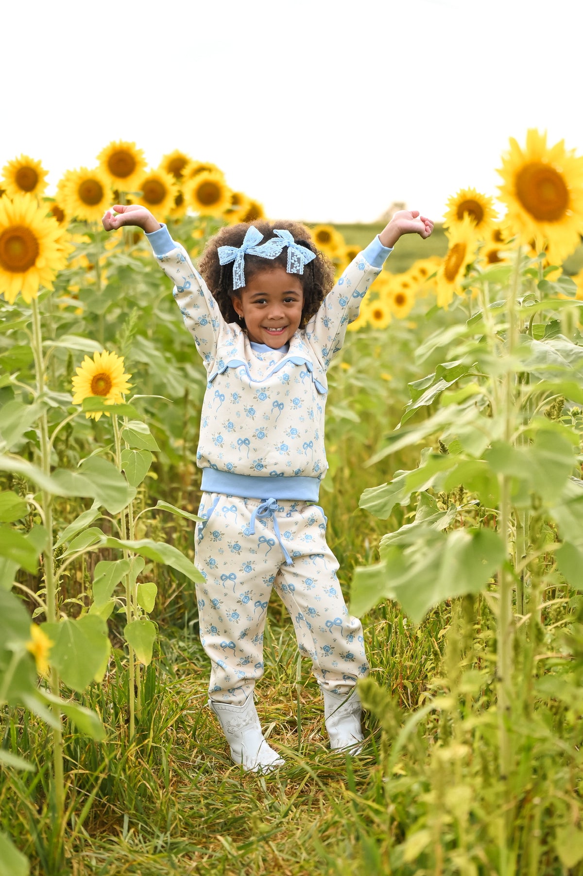 Blue Blooms Jogger Set (Preorder)