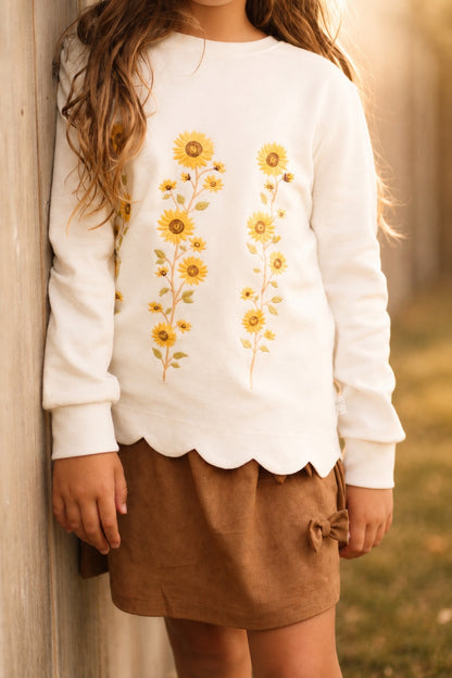 Sunflower Sweatshirt (Preorder)