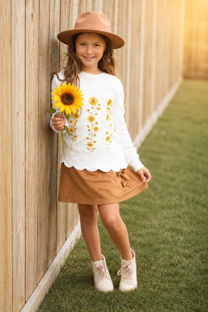 Sunflower Sweatshirt (Preorder)