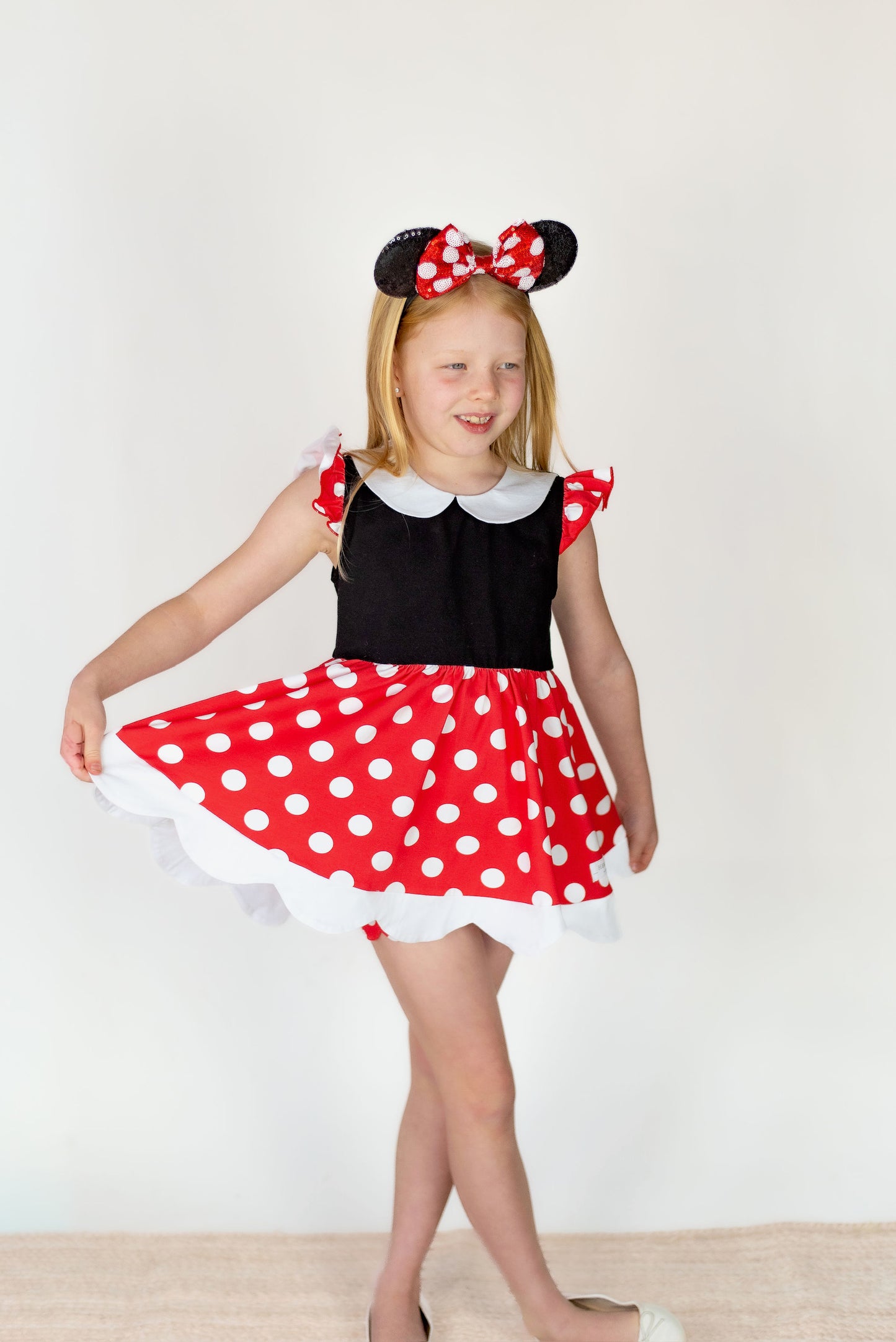 Red Mouse Magic Charlotte (RTS)